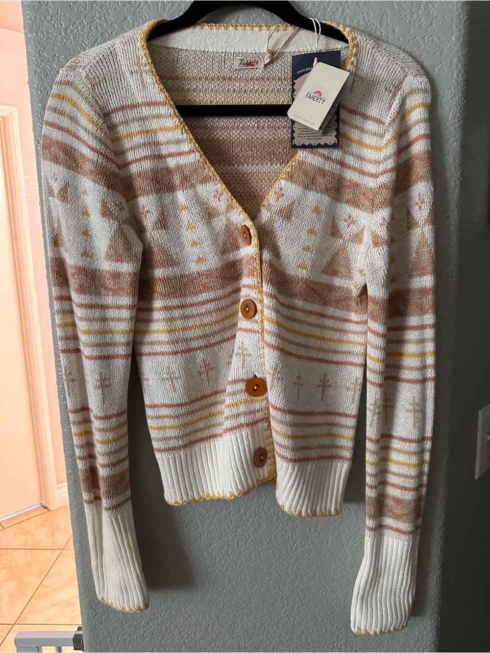 B.Yellowtail x Faherty Cardigan - Picture 4 of 4